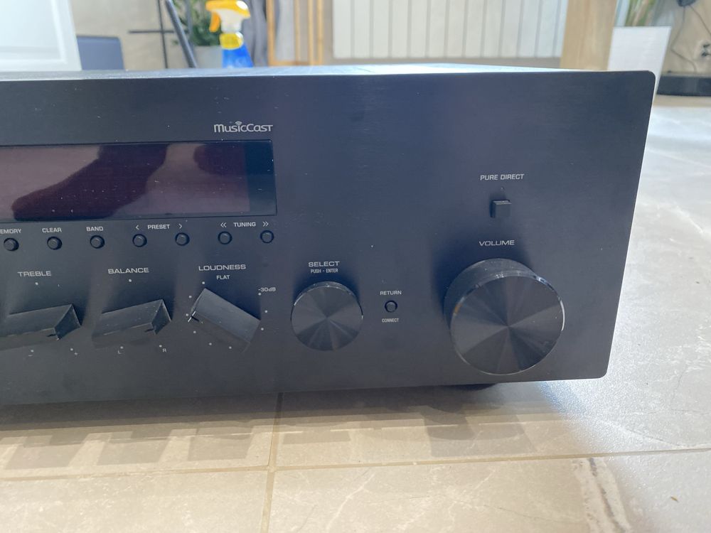 Amplituner yamaha rn602