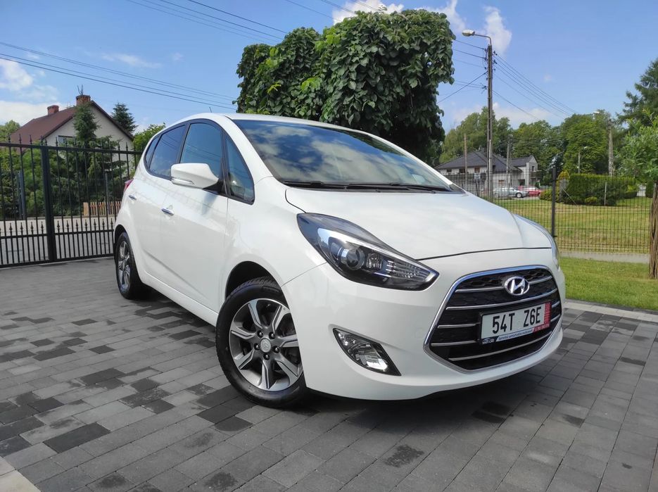 Hyundai ix20 1.6 125km Zadbany Grzane Fotele Kierowica