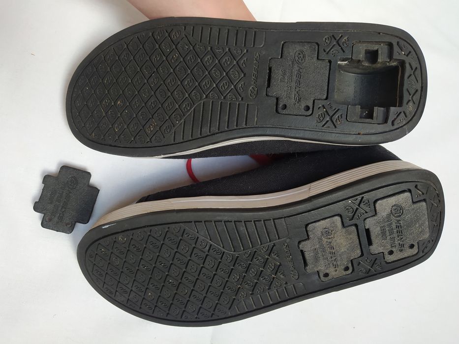 Buty tenisówki na kółka Heelys 34