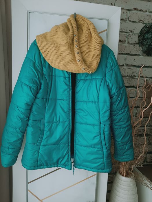 Puchowa turkusowa kurtka, r. L