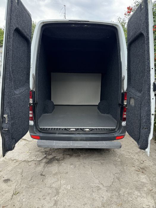 Вантажо-пасажирські перевезення .