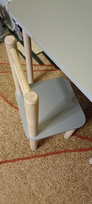 Дитячий столик і стільчик