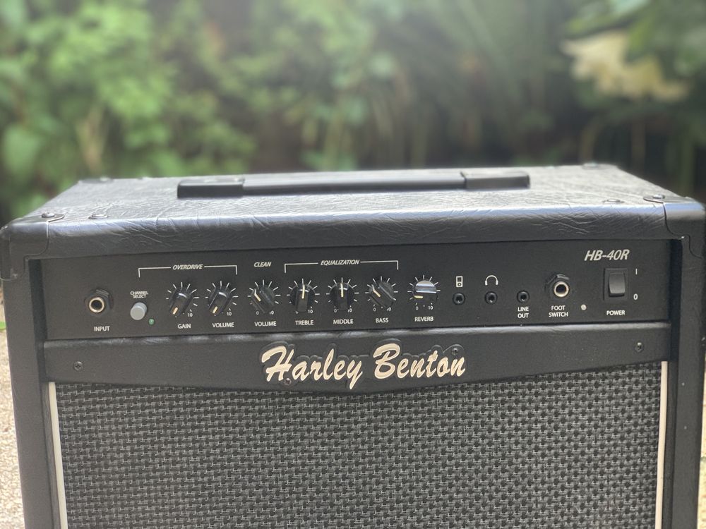 Amplificador HB-40 Harley Benton