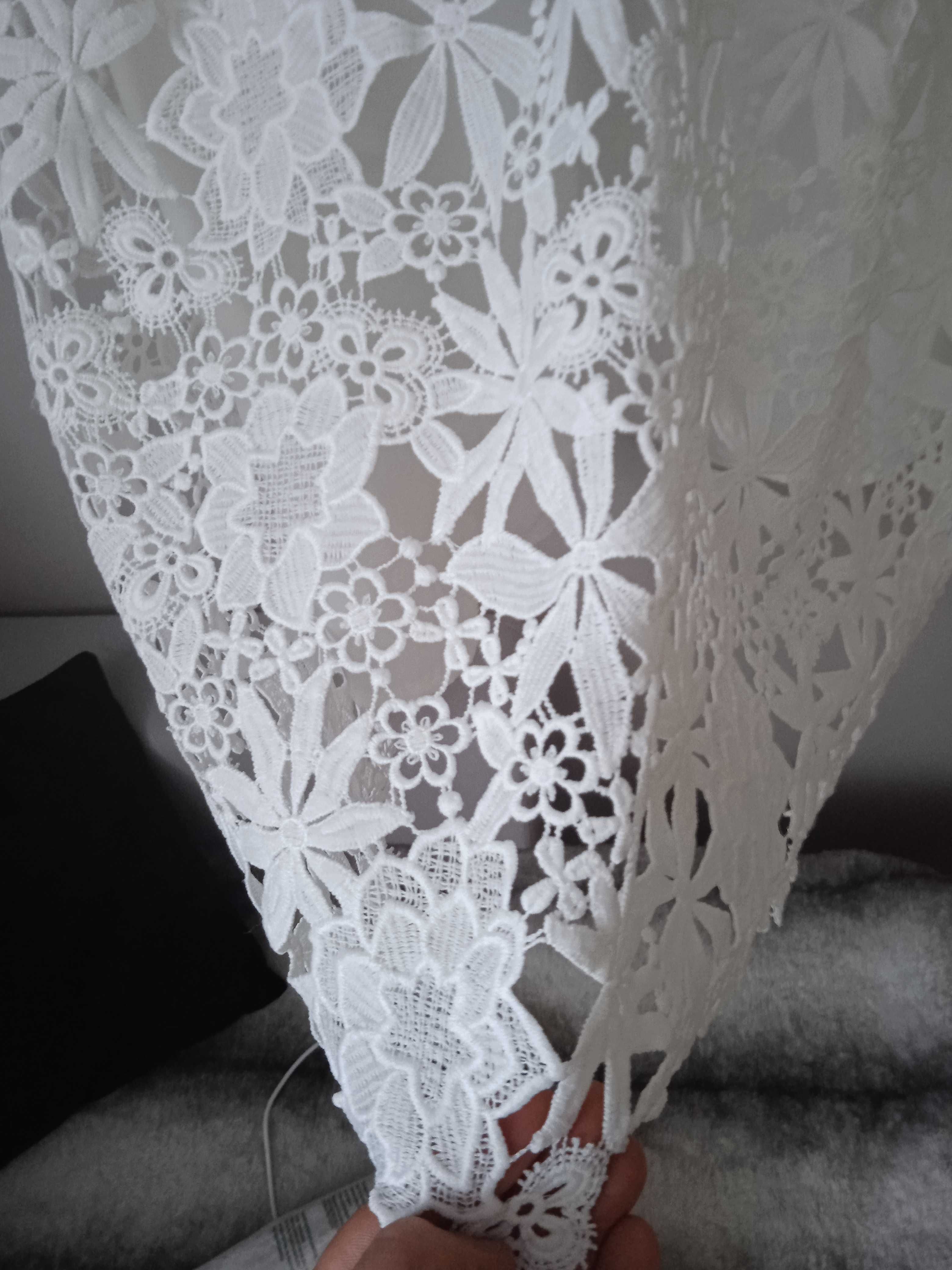 Sukienka koronkowa Zara Basic