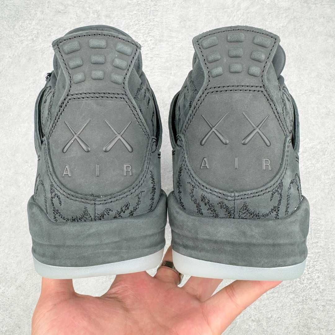 KAWS x Air Jordan AJ4 "Black"