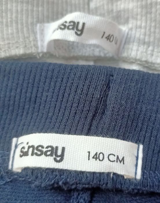 Zestaw spodni dresowych, dresy Sinsay i lindex rozmiar 140