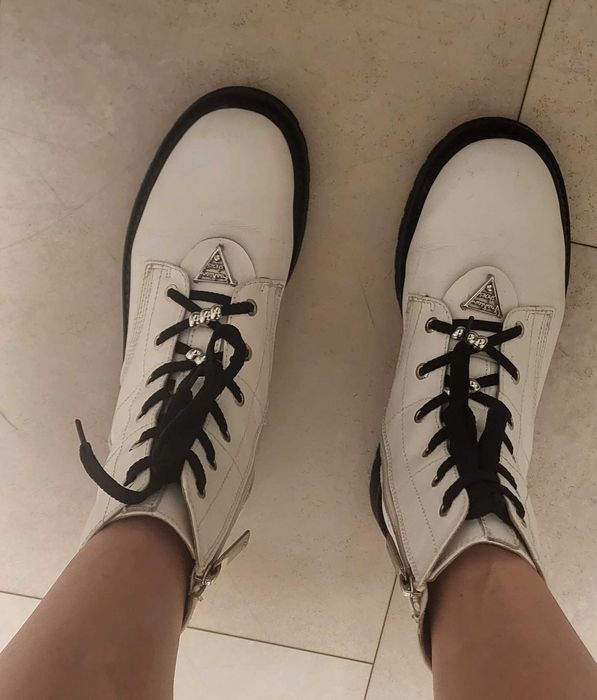 Шкіряні жіночі черевики