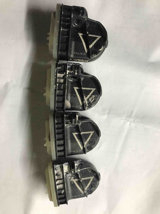 Датчики тиску в шинах