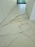 Płytki calacata oro 120x120x6 ściana, podłoga- wielki format