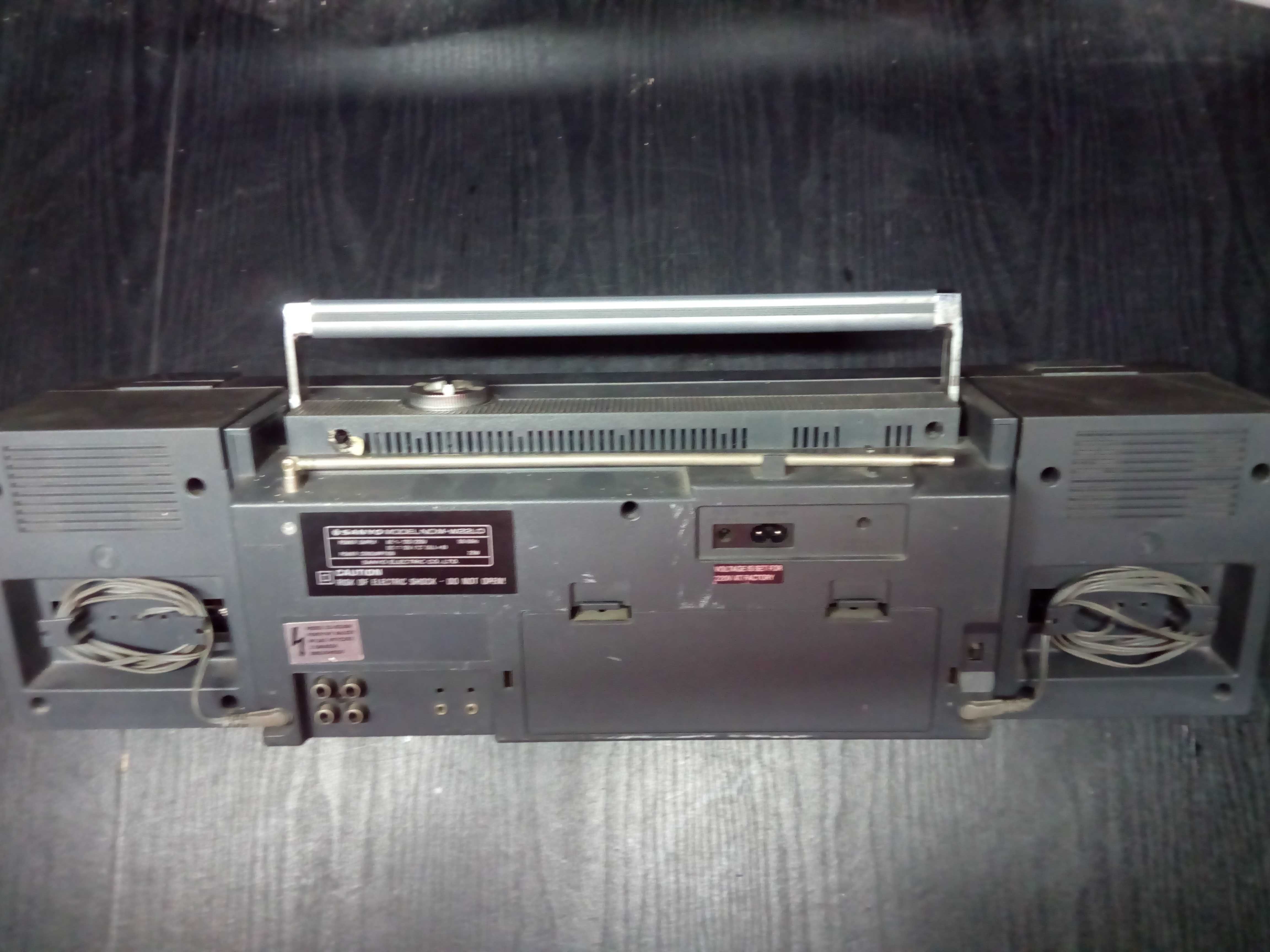 Boombox radio magnetofon aux radyjko sanyo