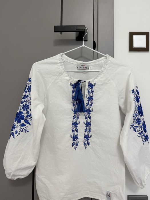 Вишиванка для дівчинки розмір 140-146