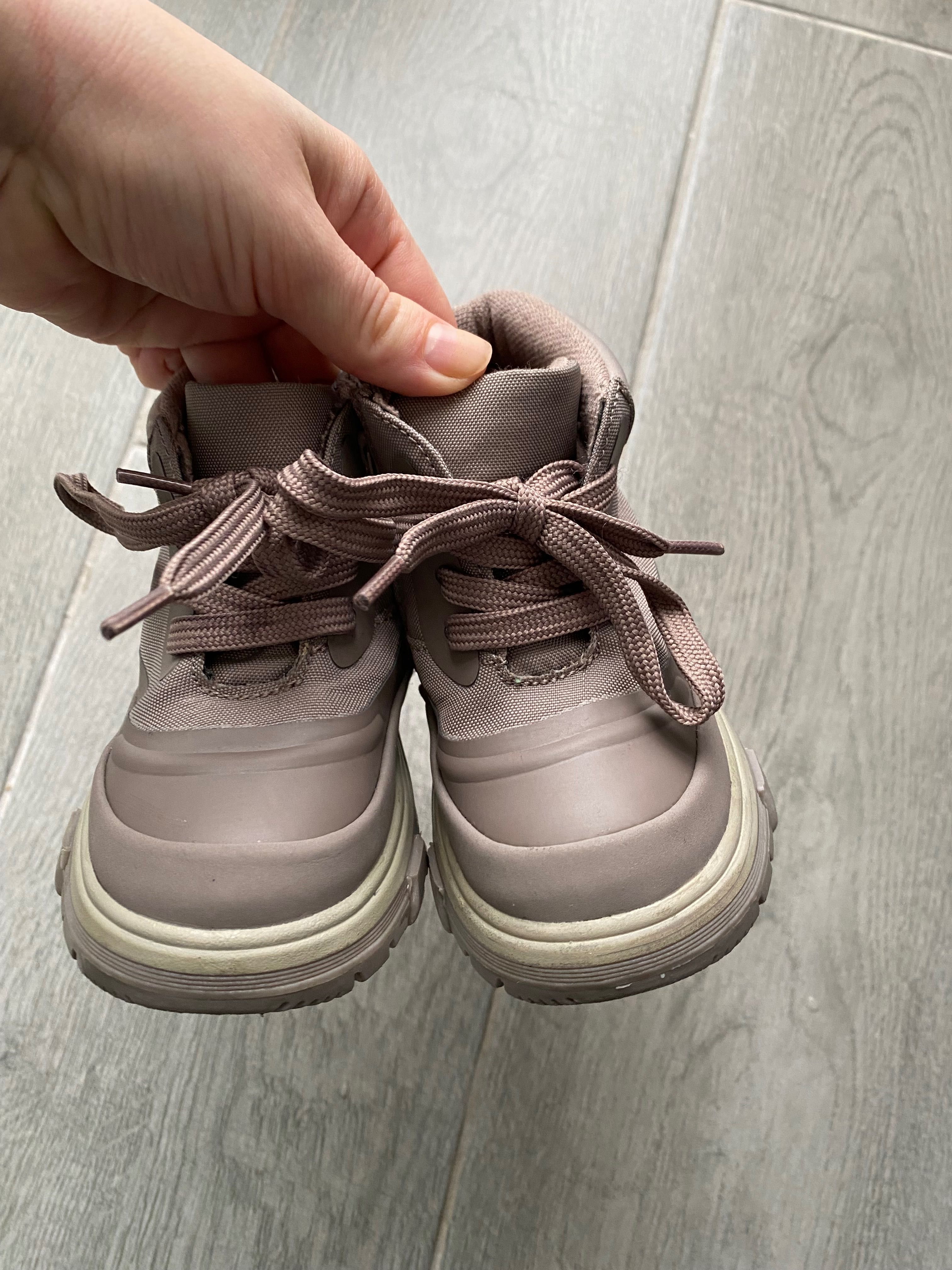 Дитячі черевики демісезонні кеди боти ботинки 23 розмір Zara