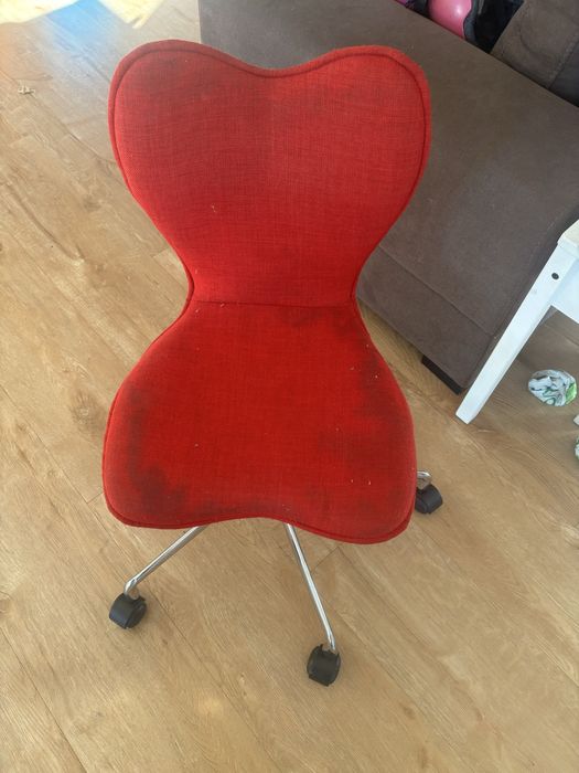 Designerskie krzesło biurowe obrotowe