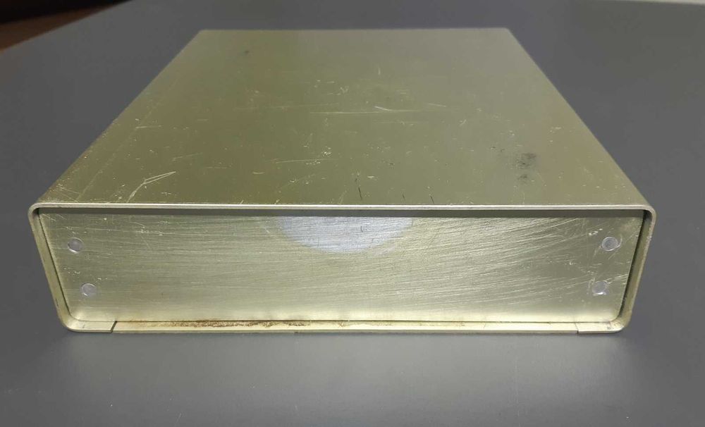 Корпус для електроніки