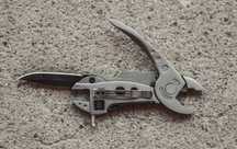 Multitool Nóż Szczypce Kombinerki Klucz Nastawny