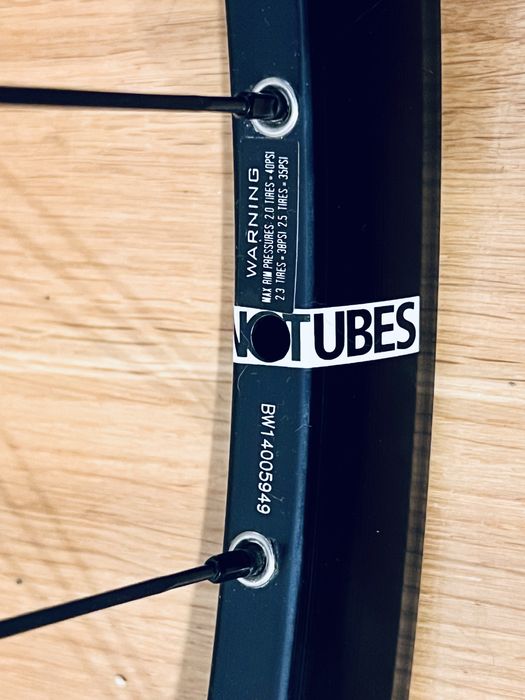 Komplet kół Sun Ringle Charger Pro SL 27,5 XD 650b 15x100 12x142 AM