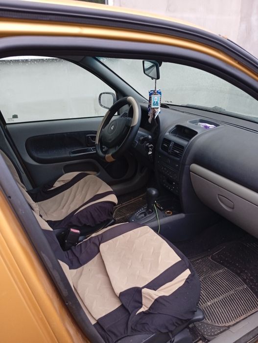 Renault Clio 2 - 2002 року