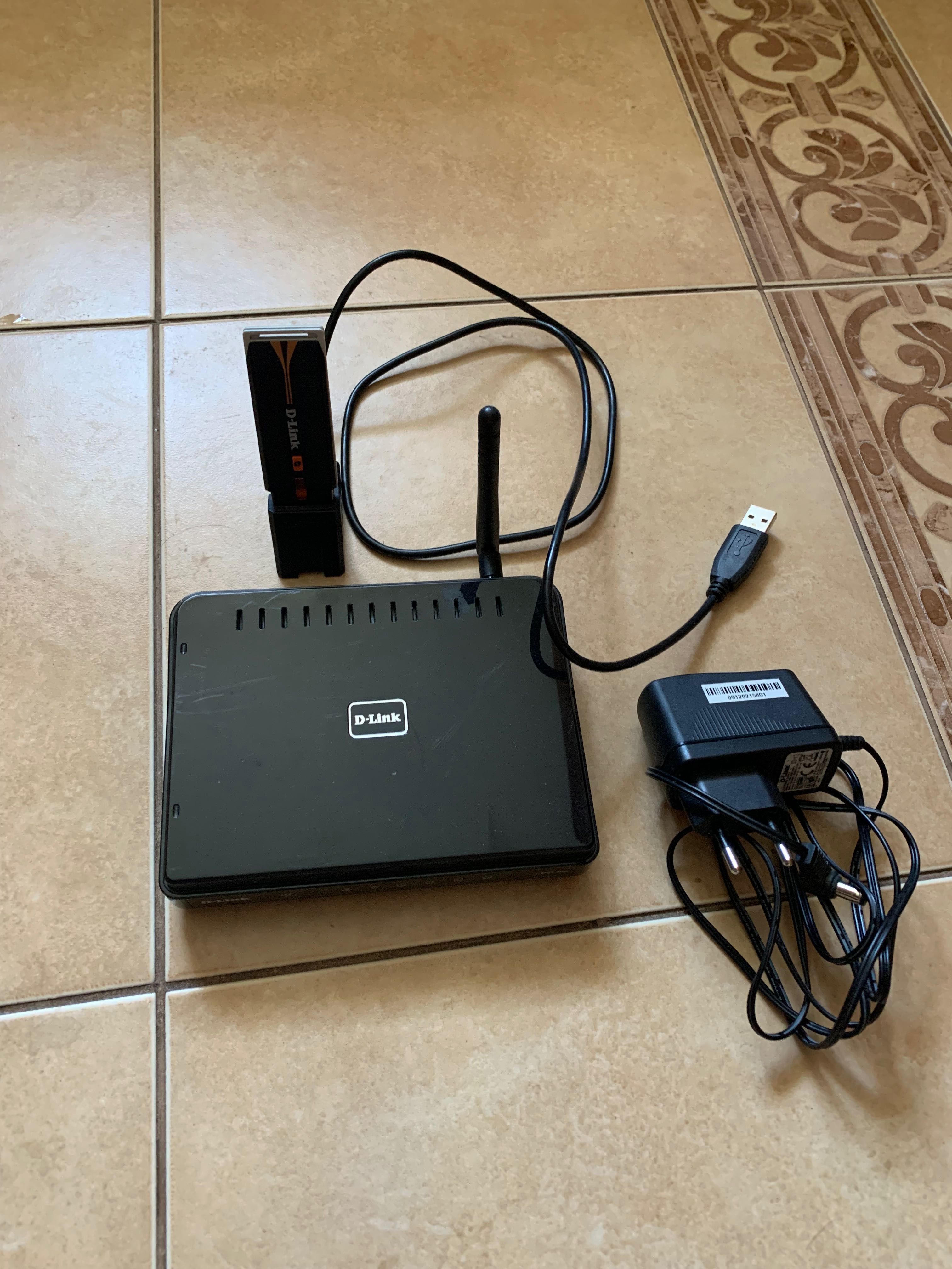 Роутер D-Link DIR-300 с Wi-Fi адаптер D-Link DWA-125