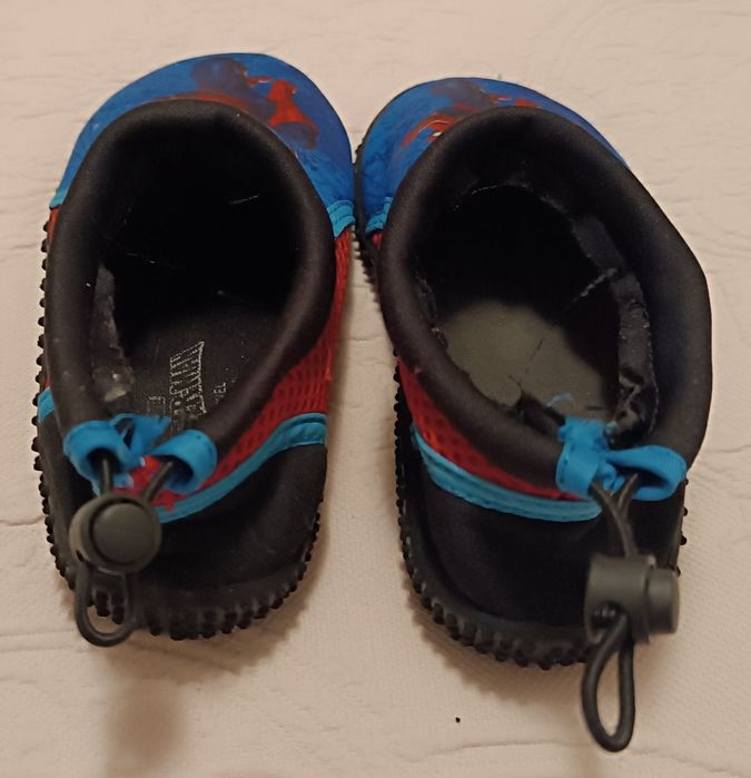 Aqua shoes Spiderman n.°31