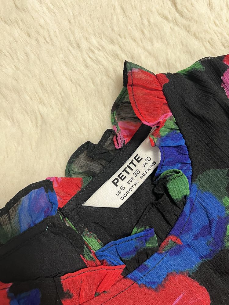 Блуза у квітковий  принт Petite dorothy perkins
