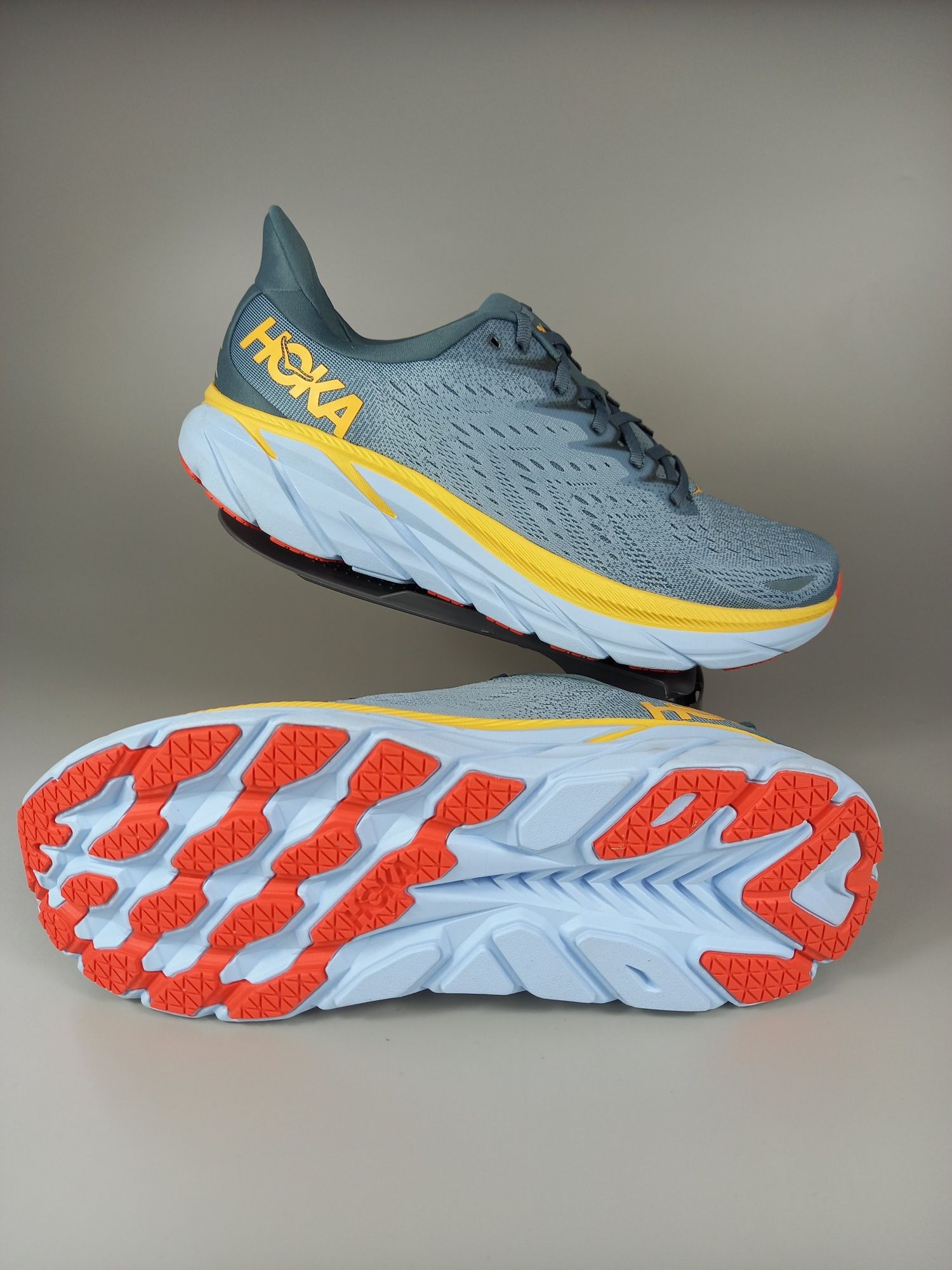 Кросівки Hoka Clifton 8 р.46и46.5