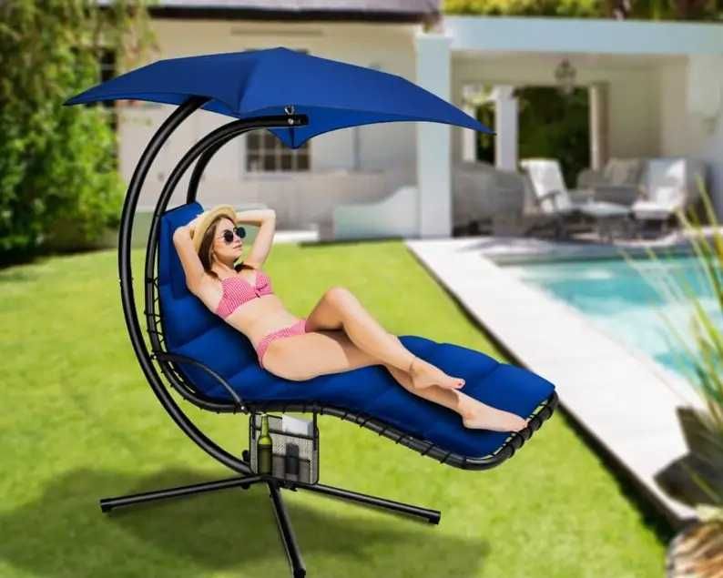 Leżak pływający z parasolem