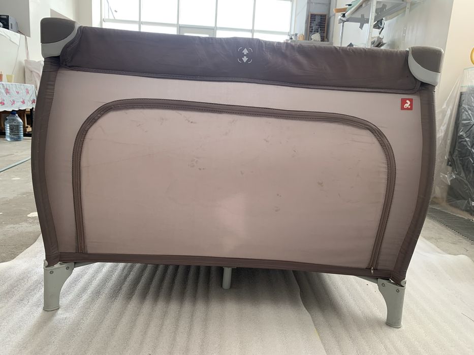 Дитячий ігровий манеж CARRELLO Grande