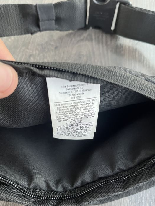 Поясная сумка бананка nike новая оригинал 3l