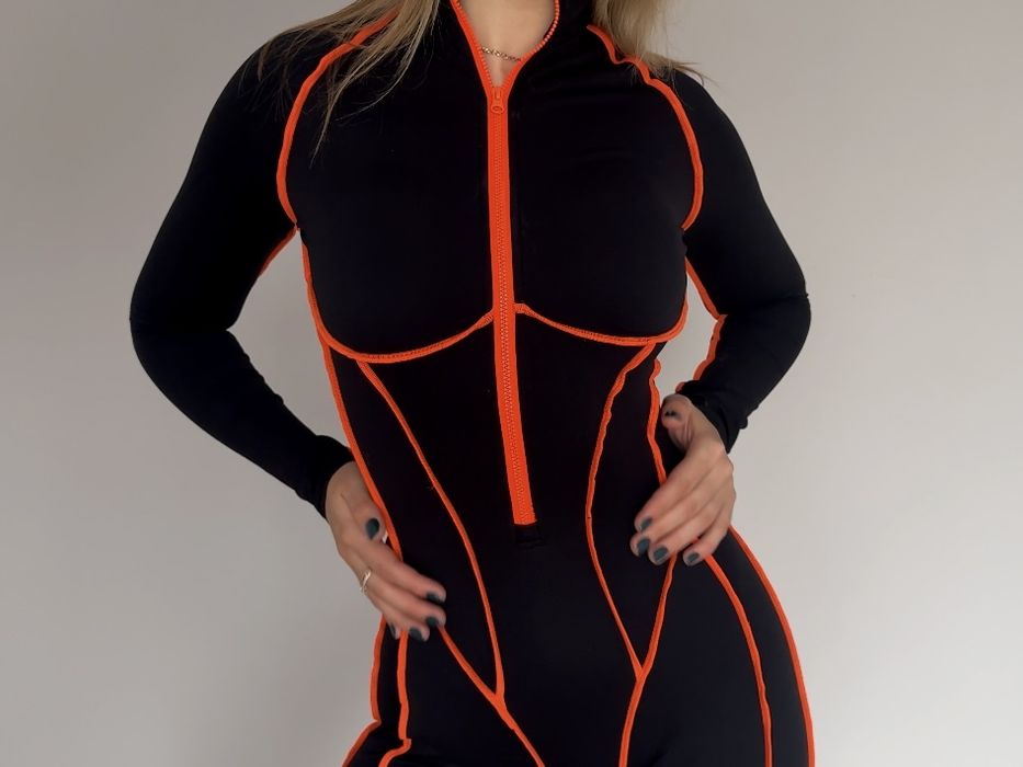 Фітнес комбінезон з Неоновими швами