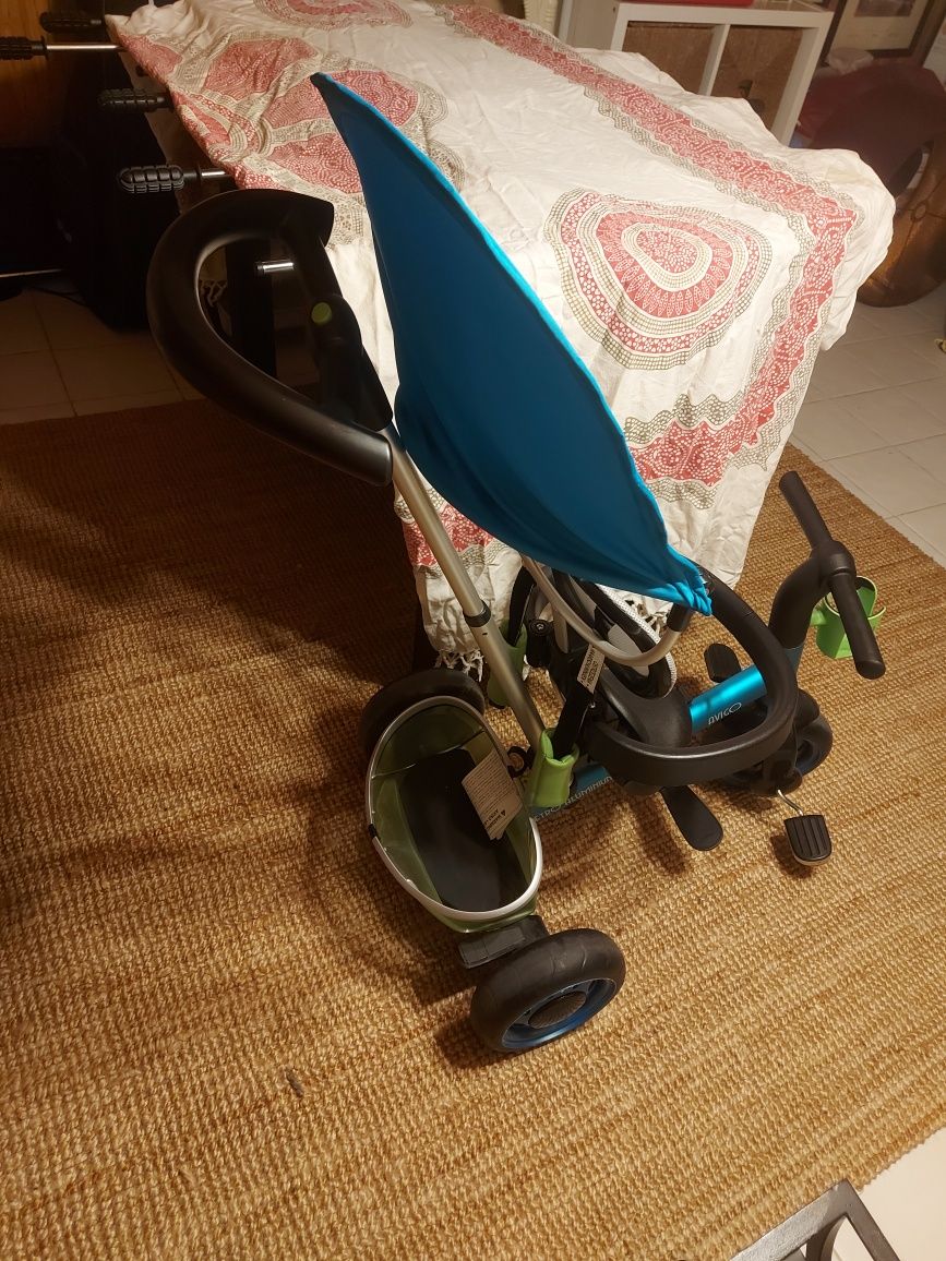 Triciclo Avigo como novo!