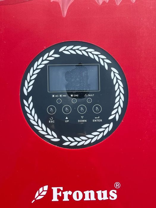 Купити гібридний інвертор Гібридні сонячні інвертори Fronus PV2200 12v