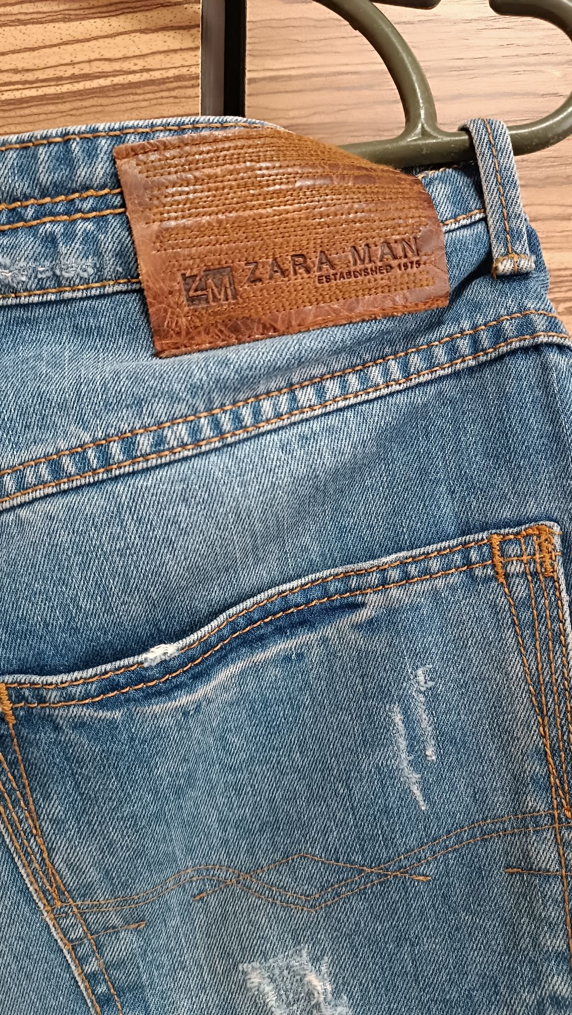 Джинсовые шорты Zara