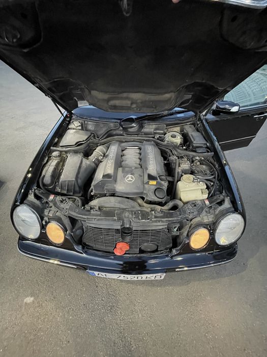 Mercedes-Benz W210 E430