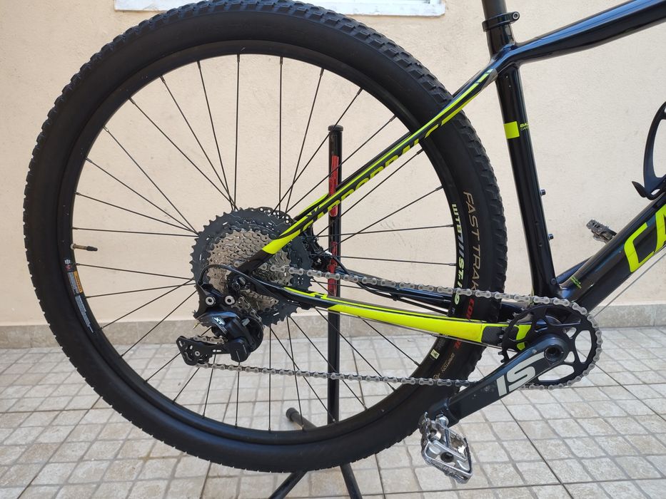 Bicicleta Cannondale carbono 4