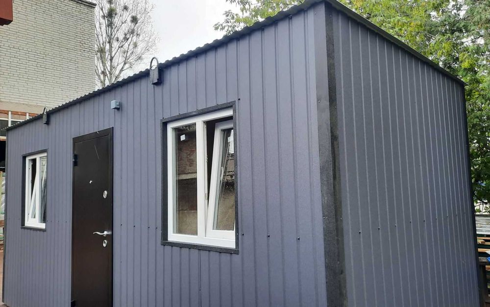 Вагончик на металевому каркасі. Розмір 2,40*6,00.