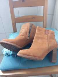 Botas cano curto/botins Timberland