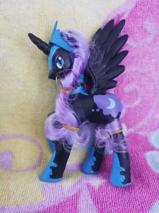 My Little Pony nowy konik, Księżniczka Luna