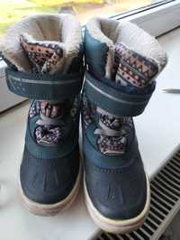 Buty na zimę dla dziewczynki