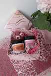 Box prezentowy na urodziny z 2 świecami sojowymi 120 ml
