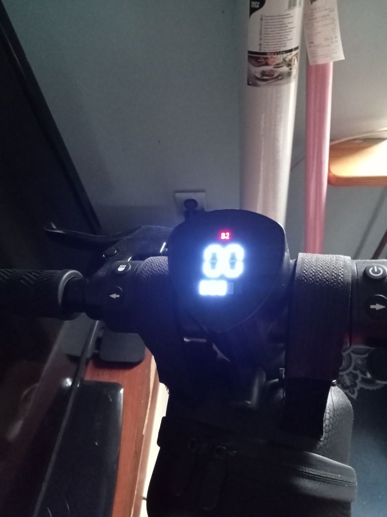 Hulajnoga elektryczna FRUGAL