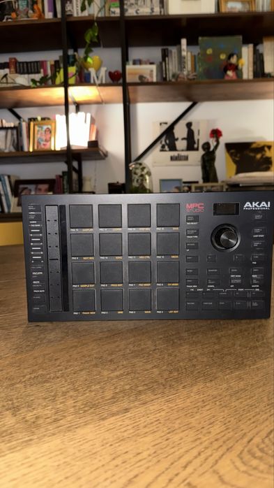 Akai Professional MPC Studio