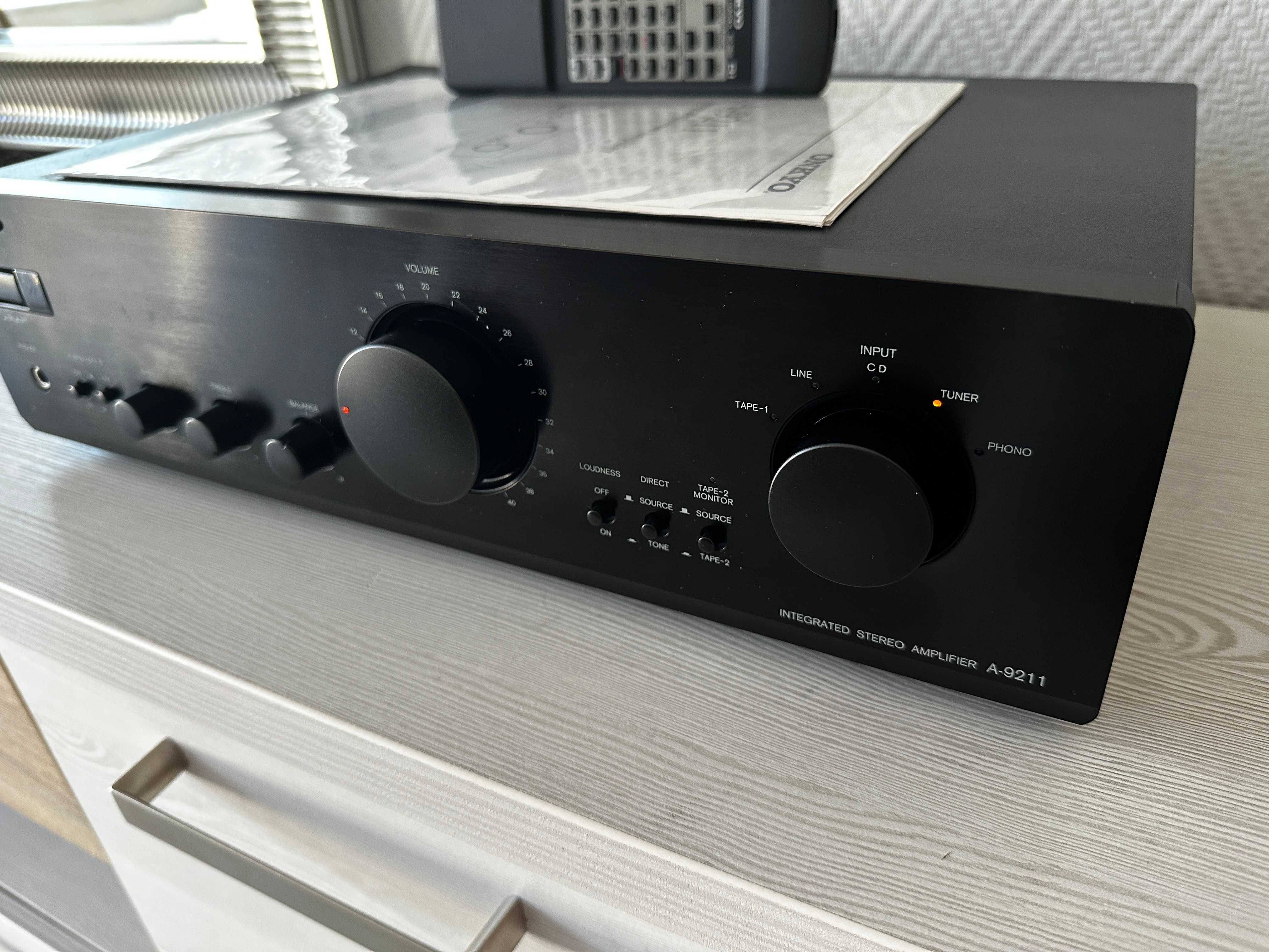 ONKYO A-9211 Wzmacniacz Hi-Fi Stereo Pilot