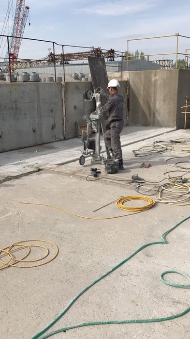 Канатная резка бетона.Сверление отверстий в ж/б