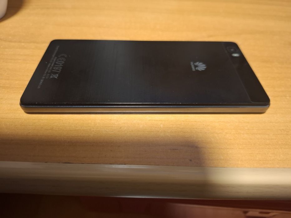 Huawei P8 Lite L-21