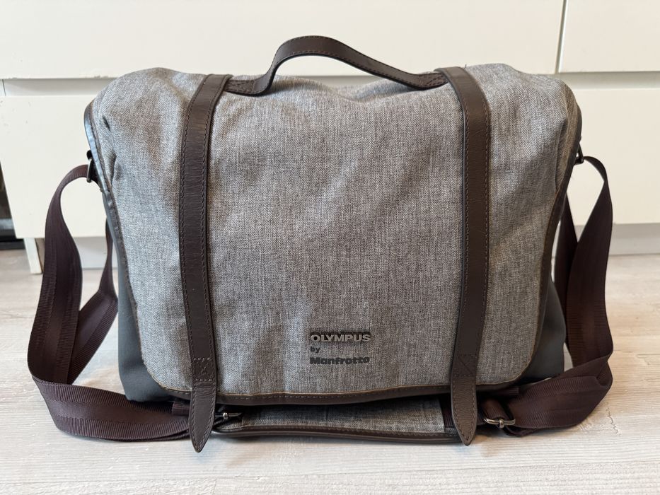 Torba na aparat Olympus x Manfrotto Explorer Bag