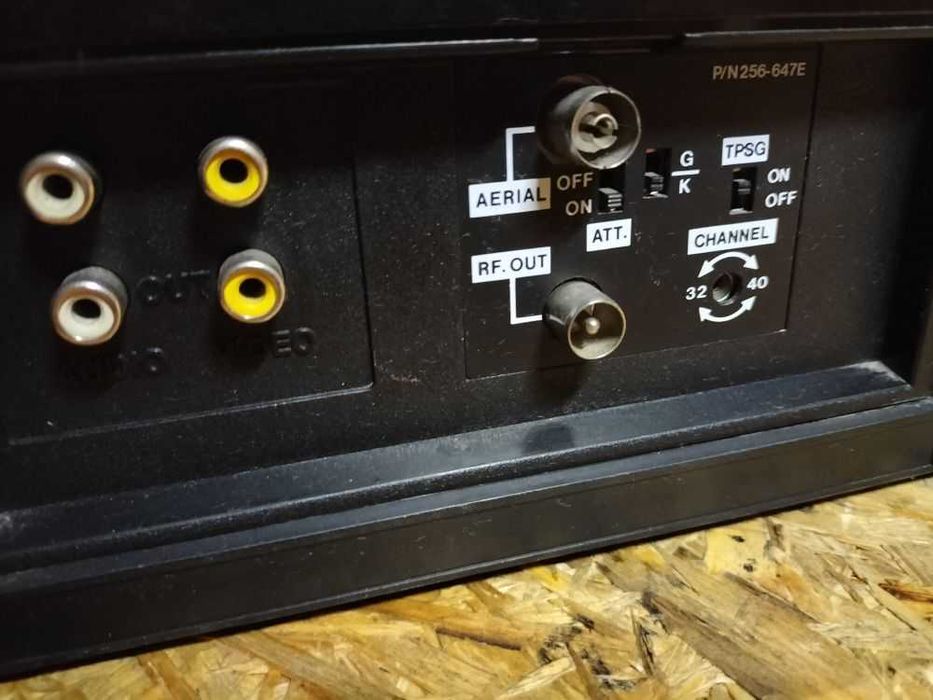 Unikat Vintage! Odtwarzacz VHS LEXUS LX-R10 /Rarytas do kolekcji!