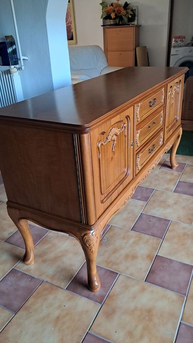 Komody w stylu ludwikowskim neorokoko