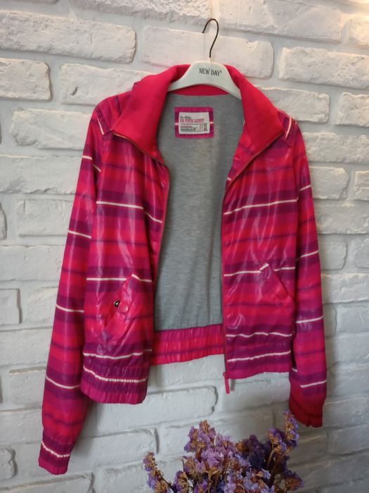 Kurtka przeciwdeszczowa Bershka