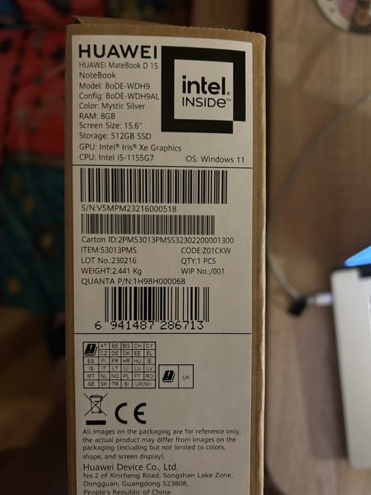 Huawei matebook D15 8gb RAM 512 GB