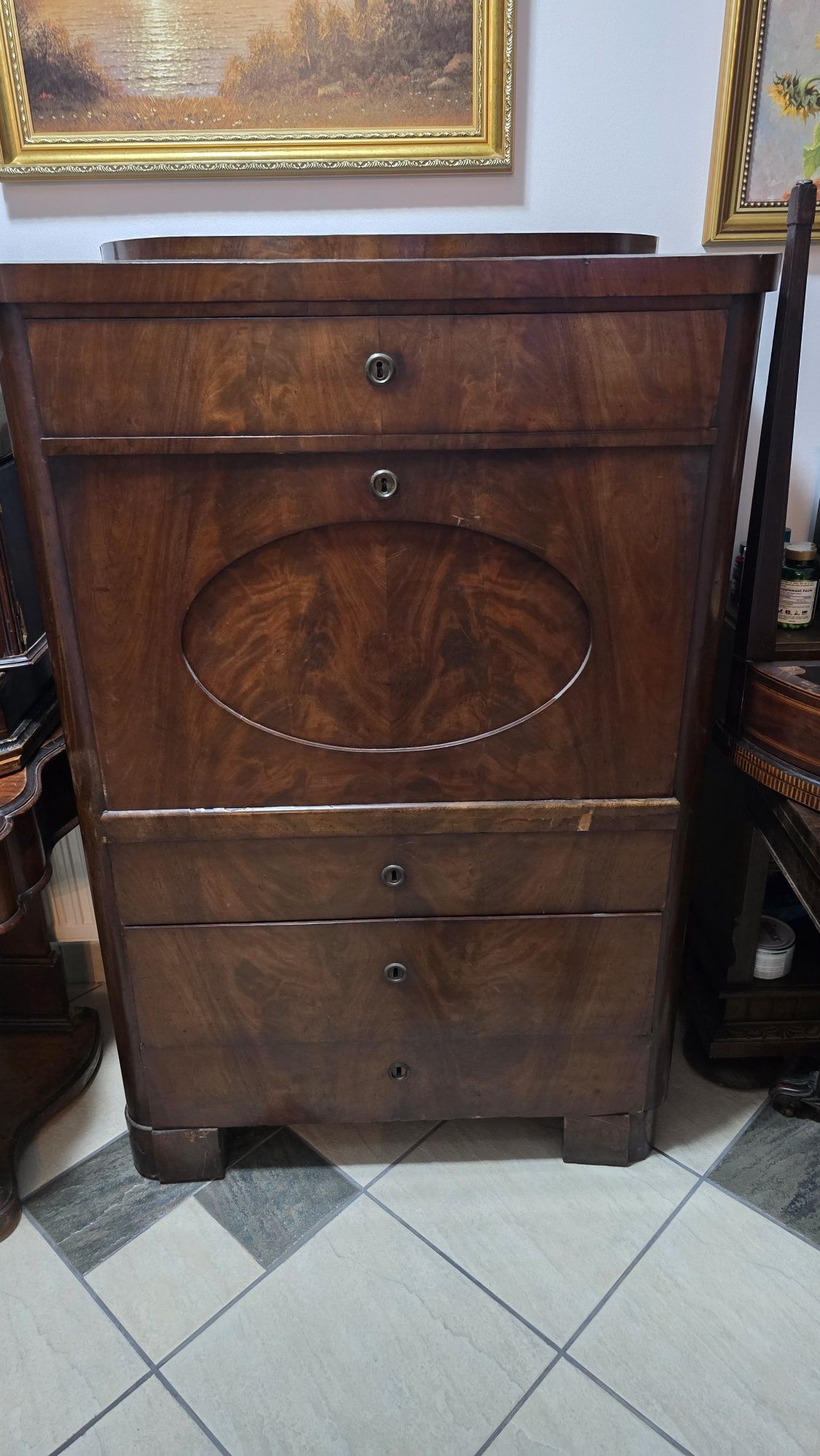 Sekretera Biedermeier